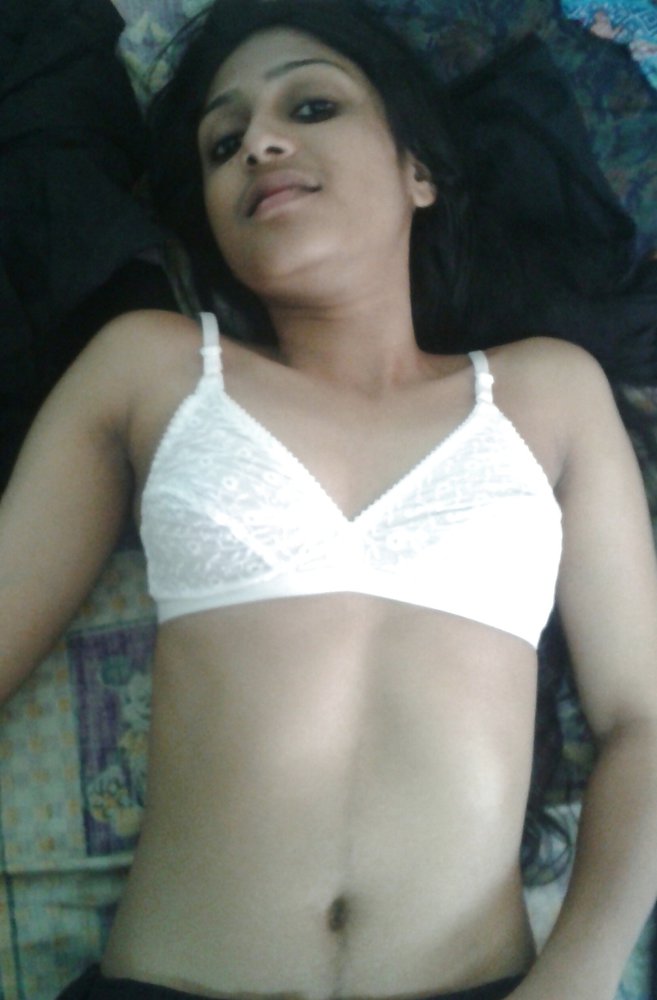 Desi Fucking Vandna - Desi College Girl Vandana In White Lingerie Strip Naked - Indian Sex Photos